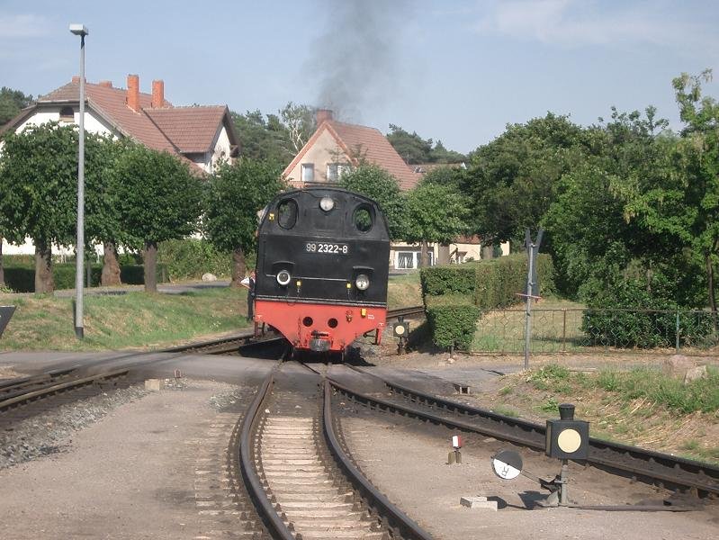 99 2322-8 beim Umsetzen in Khlungsborn West. 2008-07-05.