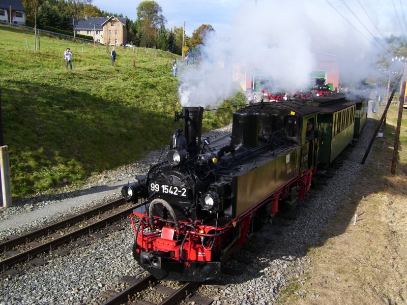 99 542 macht sich am 05.10.08 auf dem Weg nach Jhstadt.