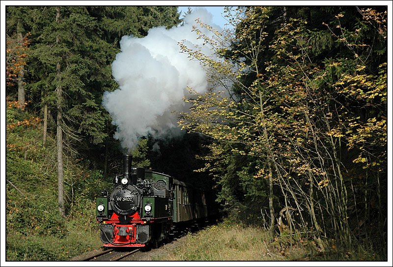 99 5902 am 10.10.2007 mit dem Traditionszug, aufgenommen in Drei Annen.