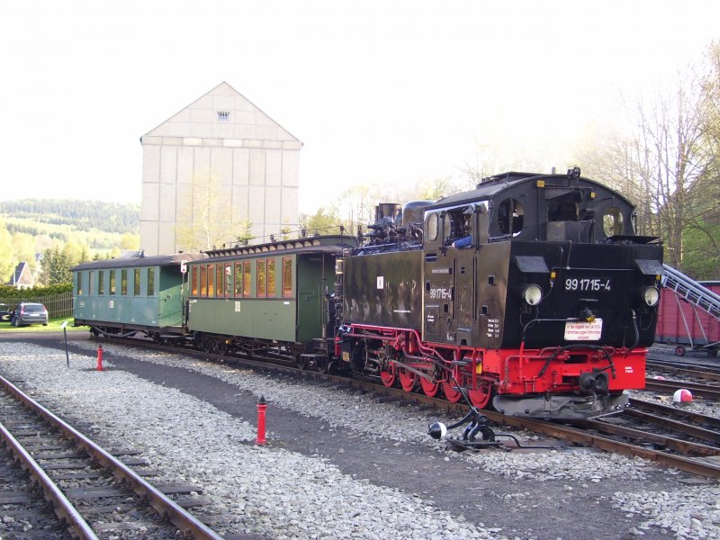 99 715 am 13.05.2008 beim rangieren in Jhstadt.