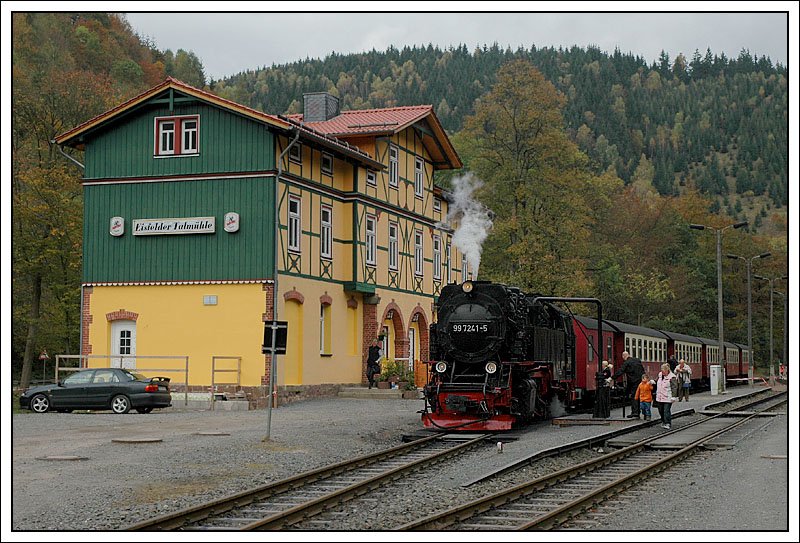 99 7241 am 9.10.2007 bei der Ankunft in Eisfelder Talmhle.