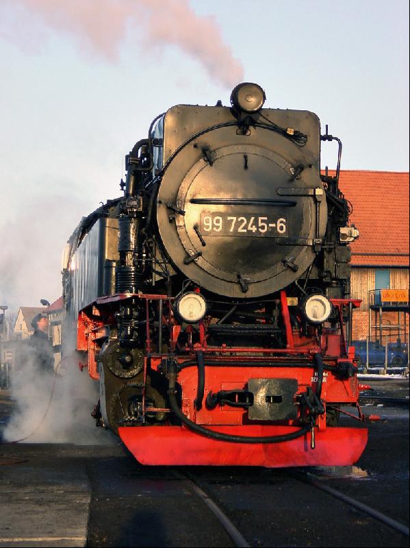 99 7245-6 bei der Restaurierung in Wernigerode, 22. Februar 2003