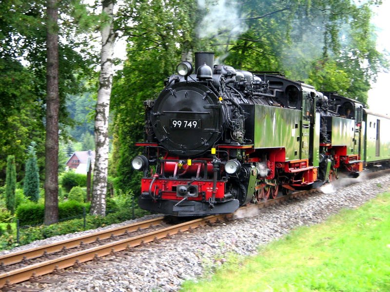 99 749 und 735 haben die Bergfahrt nach Johnsdorf hinter sich gebracht, 11.08.07