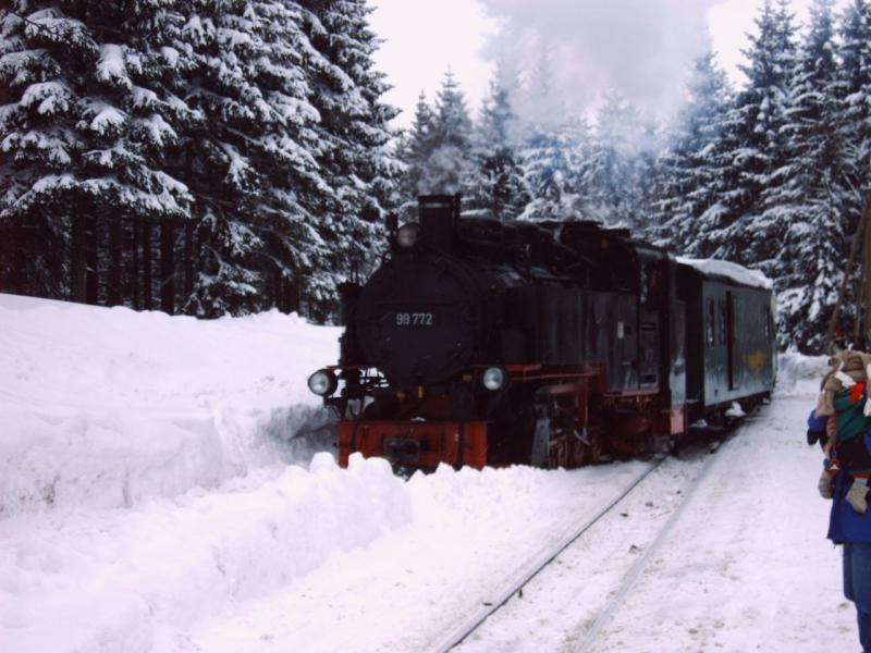 99 772 der BVO f�hrt nach Oberwiesenthal