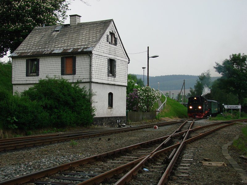 99 772 mit dem letzten Zug aus Oberwiesenthal am 31.05.2008 in Cranzahl