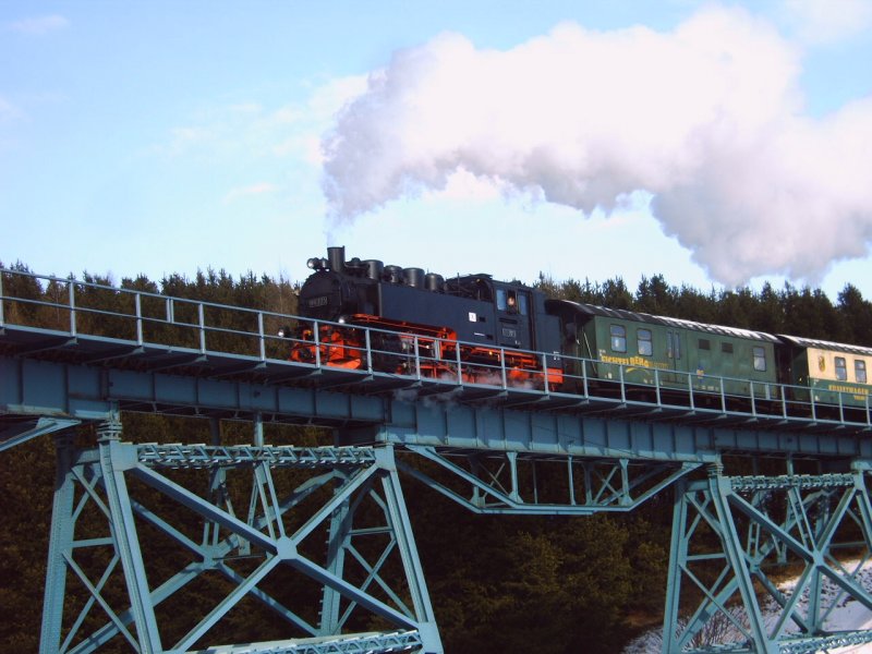 99 773 der BVO erreicht in krze den Bahnhof Oberwiesenthal