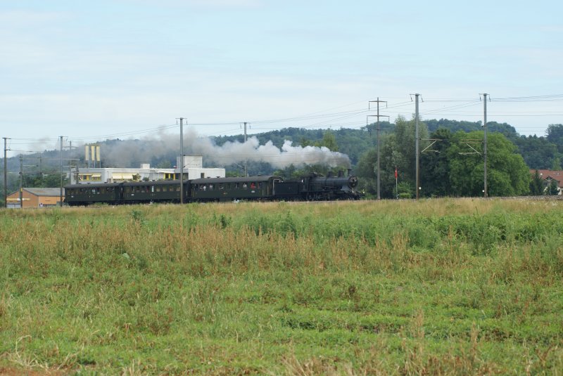 A 3/5 706 mit einem Extrazug am 5.7.08 bei Bassersdorf.