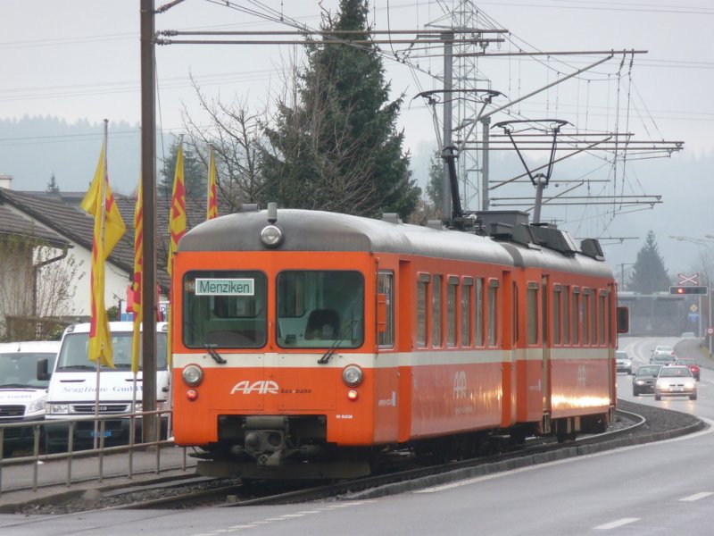 AAR - Steuerwagen mit Triebwagen Be 4/4 unterwegs in Suhr als Regio nach Menziken am 07.02.2009