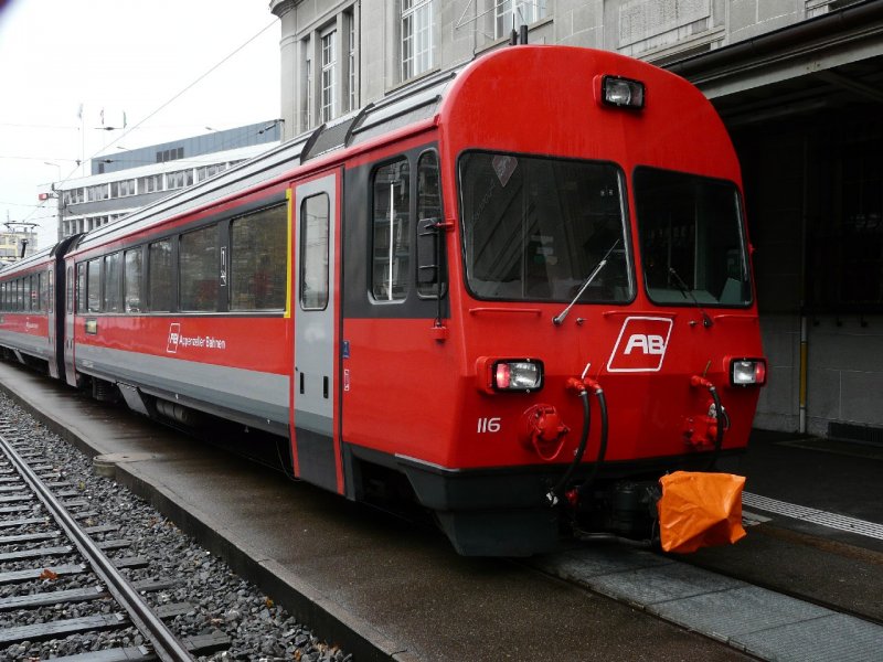 AB - Steuerwagen 1 + 2 Kl. ABt 116 im Bahnhof von St.Gallen am 11.11.2007