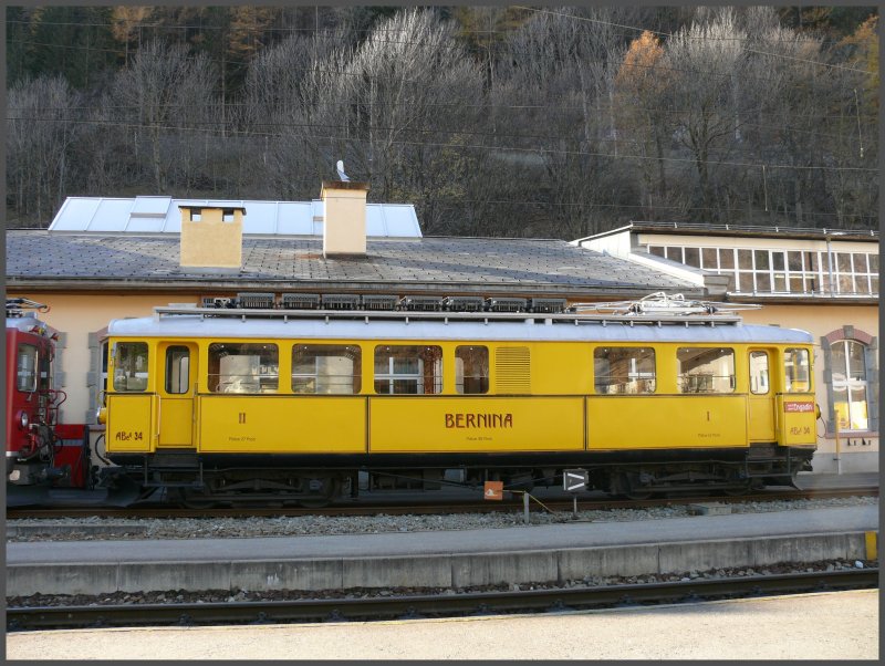 ABe 4/4 I 34 vor dem Depot in Poschiavo. (15.11.2007)