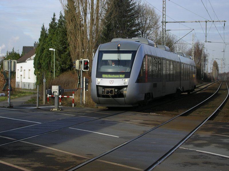 ABELLIO Lint  Bochum  als RB 46 berquert den B Bochum Nokia in Richtung Bochum Hbf.(07.02.2008)