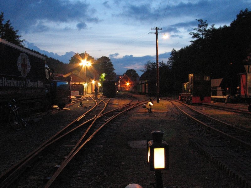 Abendstimmung im Schsischen Schmalspurbahn-Museum in Oberrittersgrn.