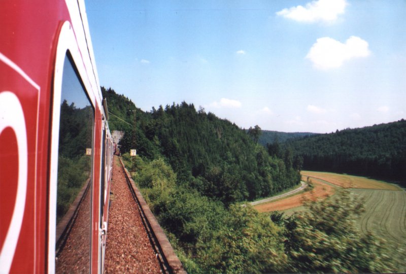 Abfahrt in den Hegau, kurz vor dem Bereich Talmhle.
Sommer 2006