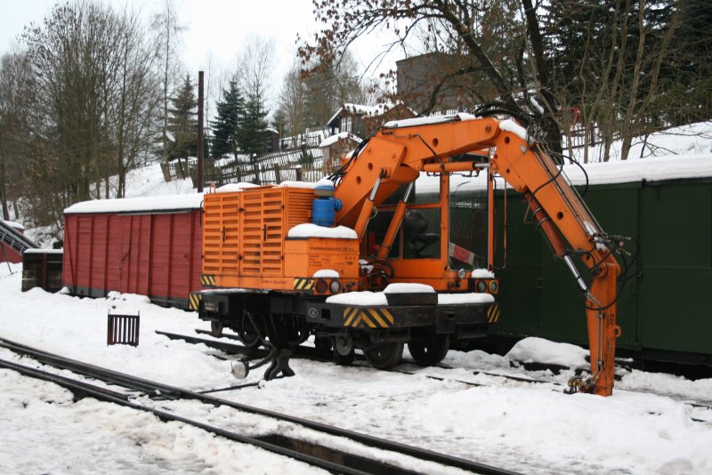 Abgestellt in Jhstadt ist dieser 750mm Eisenbahnkran.