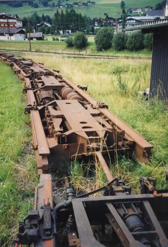 Abgestellte Rollwagen 2002 in Uttendorf
