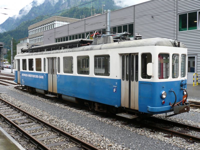 Abgestellter Triebwagen am 7.8.2007 in Innertkirchen