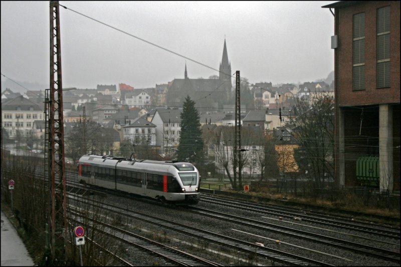ABR99729 (RB91 Ruhr-Sieg-Bahn), von Siegen nach Hagen Hauptbahnhof, fhrt in Werdohl ein. (21.01.2008)