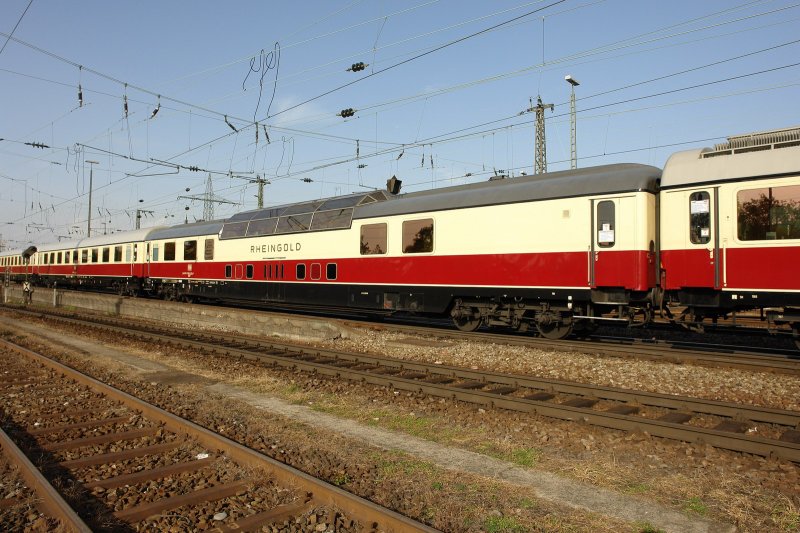 ADmh 61 80 81-90 004-4 et rame TEE Basel Badische 14 octobre 2008