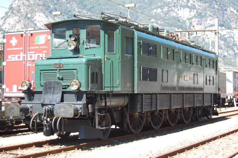 Ae 4/7 in Biasca am 8. 9. 2007