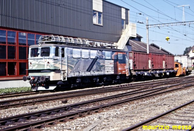 Ae 477 907 Lokoop (ex DR 242 118) - Samstagern - 17.07.1999