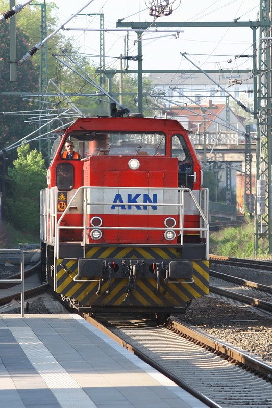 AKN fhrt als LZ durch Schwerin Hbf. 03.05.2007