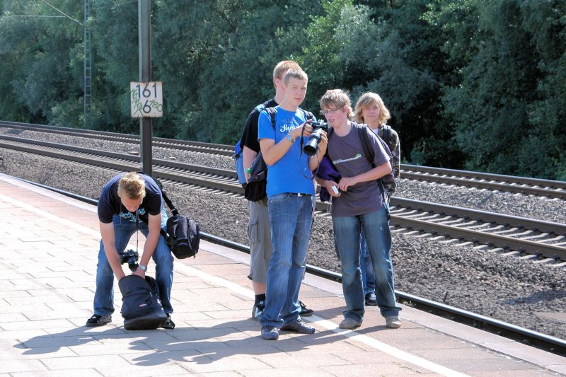 Alles im Kasten? Scheint so... (Bahnhof Maschen)