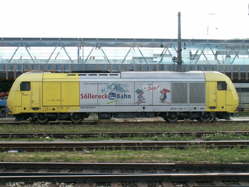 Allgu-Express ER 20 004 mit Werbebemalung der Sllereck Bahn Oberstdorf war am 20.9.2007 in Wien Htteldorf abgestellt