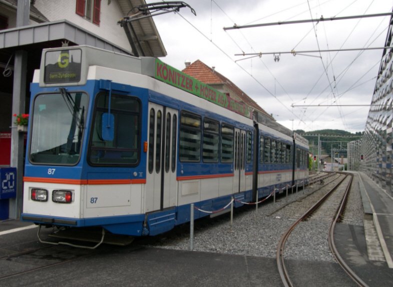 Als Linie  G  wird die Straenbahnlinie von Worb Dorf nach Bern Zytglocke bezeichnet. Hier steht ein Zug dieser Linie an der Endstation Worb Dorf. 27.05.2007.