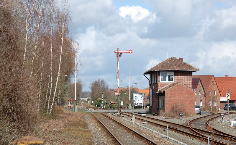 Alter Formsignal auf der linie Gronau - Dortmund am 20.03.08 noch immer im betrieb !