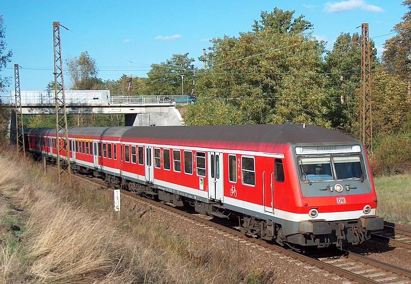 Am 07.10.04 machte sich ein RE nahe Schkopau auf dem Weg nach Eisenach.