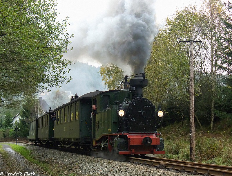 Am 11.10.2009 ist die I K in der Ortslage von Schmalzgrube in Richtung Jhstadt unterwegs.