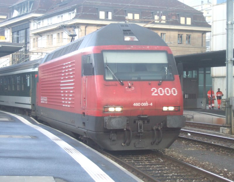 Am 12.10.09 konnte man im Wallis, am Lac Lman und im Bahnhof Lausanne (Bild) die Re 460 085  Pilatus  entdecken.