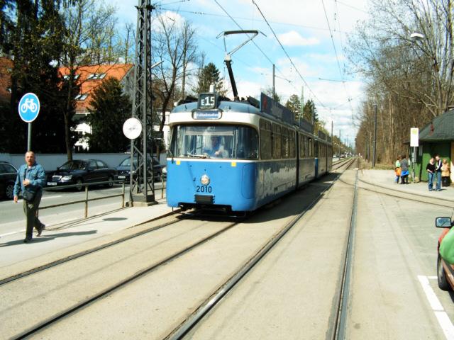 Am 17.04.05 ist 2010/3010 auf der E15 unterwegs.