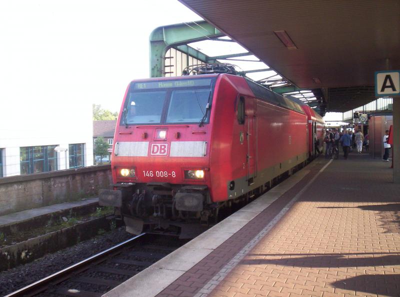Am 17.08.2005 stand 146 008-8 in Duisburg Hbf.