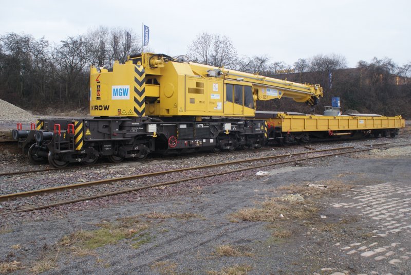 Am 19.02.2009 stand der Baukran in Hannover/Bornum einsam rum.Gute Gelegenheit f�r ein paar Fotos.