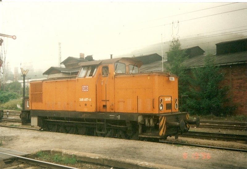 Am 19.08.1996 stand die 346 467 im Bahnhof Sassnitz.