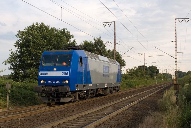 am 20.08.2007 kam RBH 205 als Tfzf auf dem Weg nach Sinsen,durch Recklinghausen gesurrt,hier am B Brster Weg