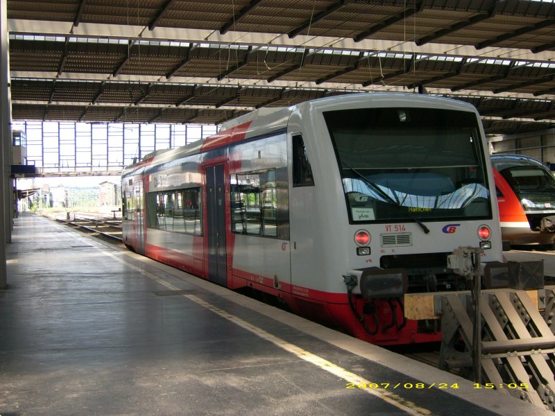 Am 24.08.07 steht VT 514 (DB-Baureihe 650) der CityBahn Chemnitz im Hauptbahnhof Chemnitz zur Abfahrt nach Hainichen bereit