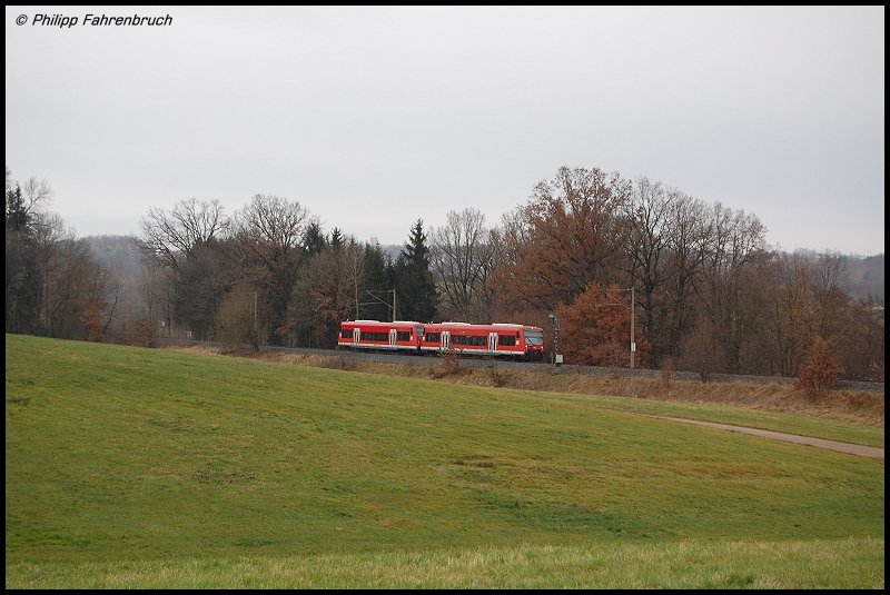 Am 24.11.07 sind zwei Regio Shuttles als RE 22531 von Crailsheim nach Ulm Hbf unterwegs, aufgenommen bei Rainau-Schwabsberg.