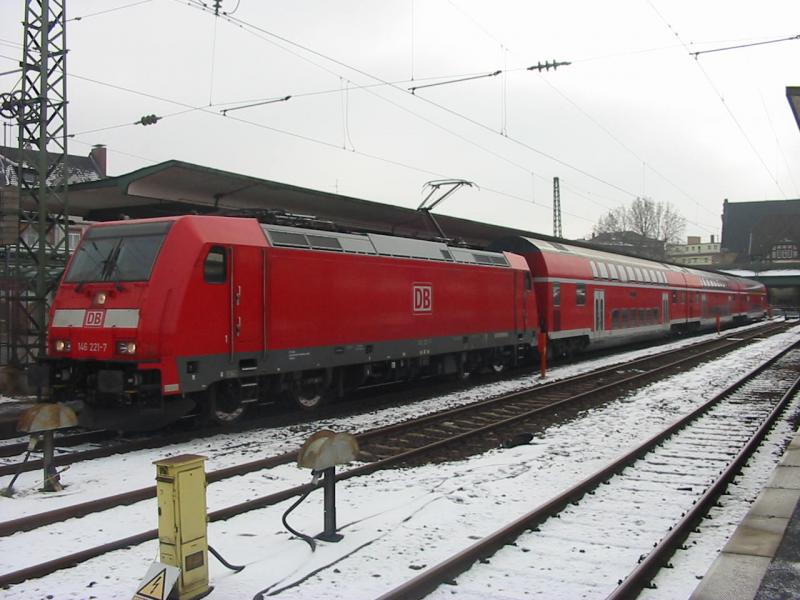 Am 31.1.2006 war wieder 146-221 fr Schulungsfahrten an der RB nach Biblis.