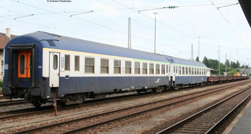 Am Abend des 14.6.08 standen diese fraz�ischen Wagen im Villingen Bahnhof sie dienen als Begleitwagen f�r Milit�rz�ge.