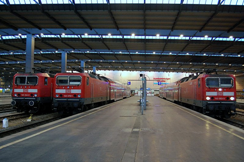 Am Abend des 25.06.2009 auf dem Chemnitzer Hbf.