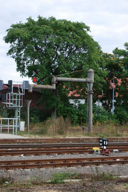 Am Bahnhof Sta�furt steht dieser Wasserkran, 20.09.08