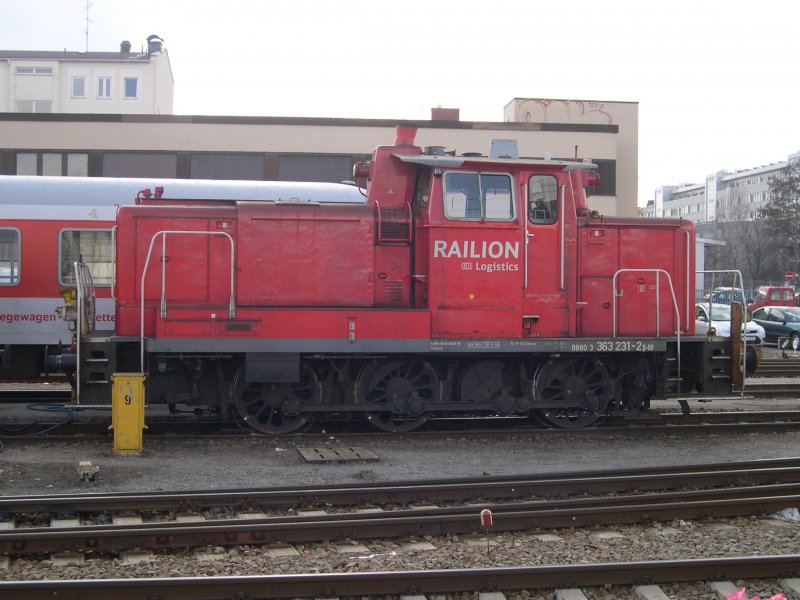 Am frhen Morgen des 21.03.09 lies sich 362 231 in Mnchen Ost ablichten.