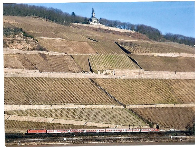 Am Rhein kurz vor Rdesheim.