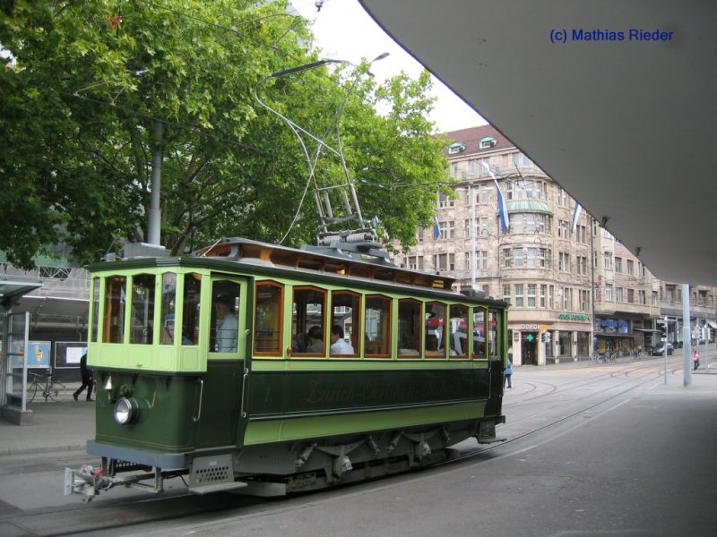 Am VBZ Jubilum verkehreten die Tram- Oldtimer in der ganzen Stadt, am 9. sept 07