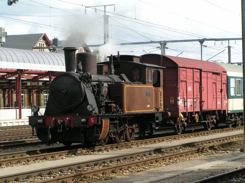 AMTF Dampflok N 5 rangiert im Bahnhof von Ptange anlsslich des Dampffestivals  Piteng am Damp  am 19.09.04.