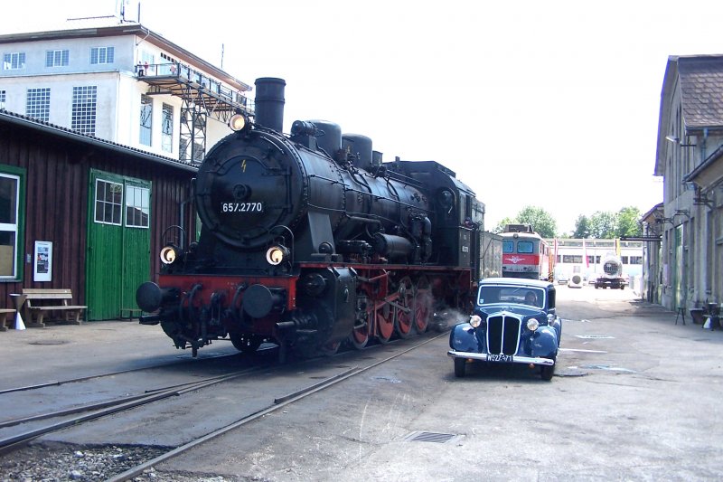 An diesem Tag war auch noch gl�cklicherweise ein Borgward-Treffen angesagt. Dieser Oldtimer stammt allerdings nicht aus Bremen
