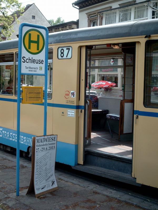Angekommen. Straenbahn in Woltersdorf / Schleuse.
29.6.03