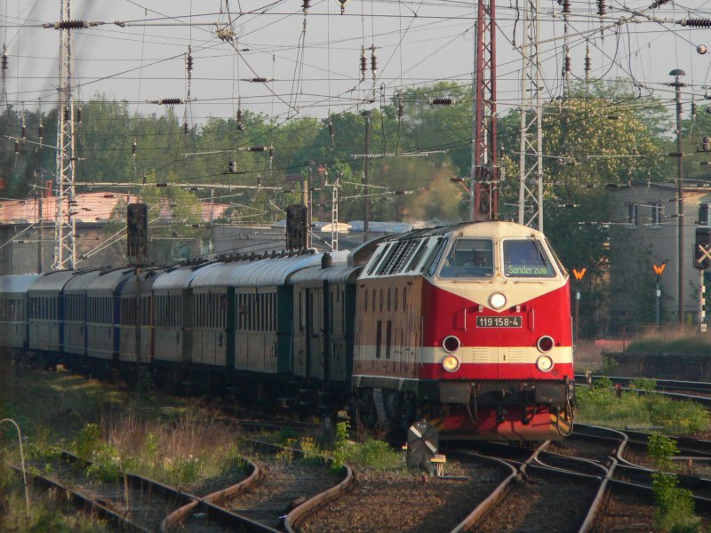 Ankunft des Berliner Sonderzuges zur Dampflokparade in Wolsztyn in Erkner. 28.4.2007